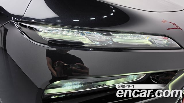 BMW 7 Series (G70) 740d xDrive Design Pure Excellence 2023 — фото 22