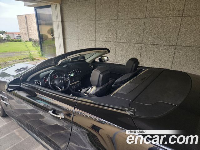 Mercedes-Benz SL-Class SL400 R231 2017 — фото 20