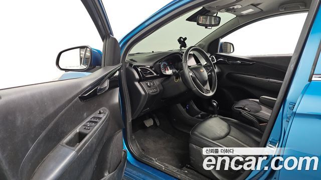 Chevrolet Spark Premier 2021 — фото 10