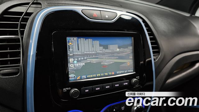 Renault Korea QM3 RE Signature 2017 — фото 14