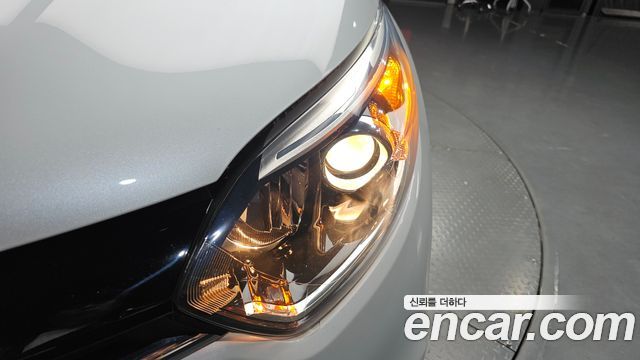 Renault Korea QM3 RE Signature 2017 — фото 22