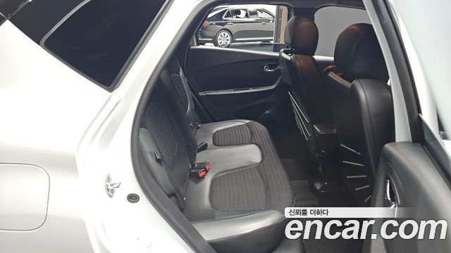 Renault Korea QM3 RE Signature 2017 — фото 26