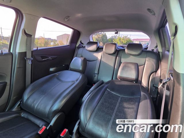 Chevrolet Next Spark LTZ 2017 — фото 19