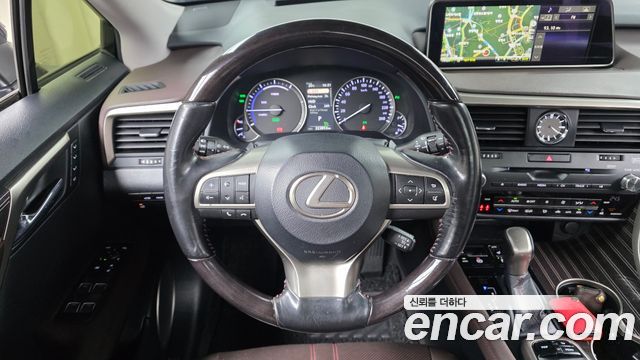 Lexus RX450h (IV) Executive 2017 — фото 13