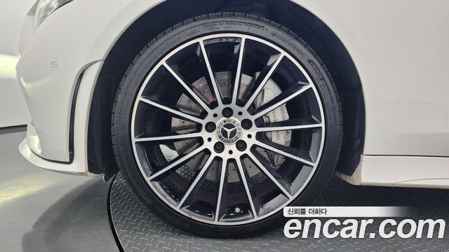 Mercedes-Benz CLS-Class (C257) CLS450 4MATIC AMG Line 2021 — фото 5