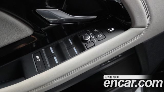 Land Rover Range Rover Evoque (II) D180 First Edition 2020 — фото 28