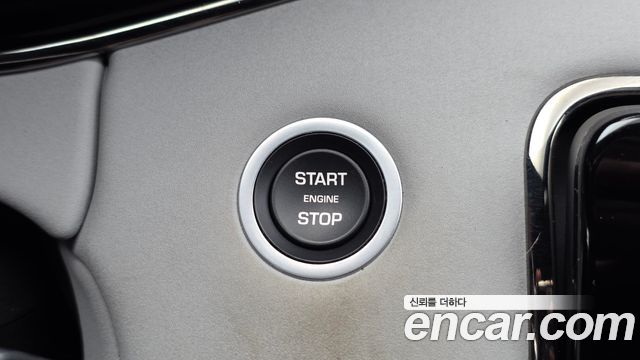 Land Rover Range Rover Evoque (II) D180 First Edition 2020 — фото 31