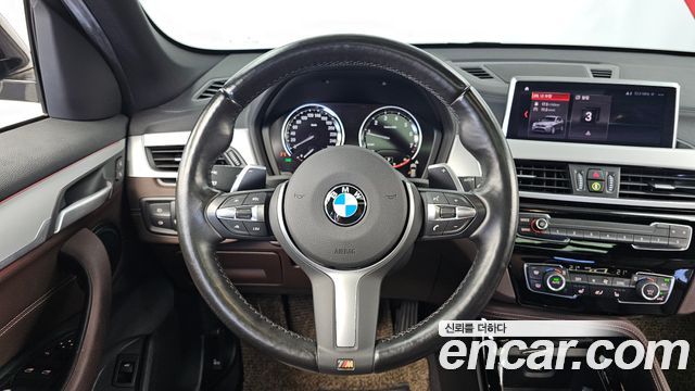 BMW X1 (F48) xDrive 20i M Sport 2022 — фото 13