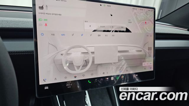 Tesla Model Y L Long Range AWD 2026 — фото 12