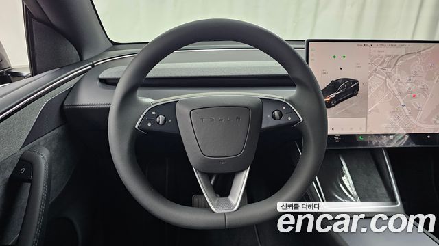 Tesla Model Y L Long Range AWD 2026 — фото 14