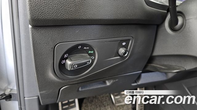 Volkswagen Tiguan Allspace 2.0 TDI Prestige 2020 — фото 18