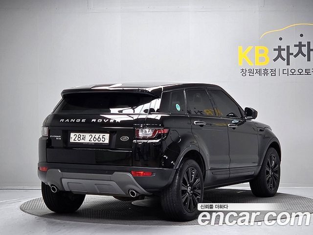 Land Rover Range Rover Evoque 2.0 TD4 HSE 2018 — фото 2