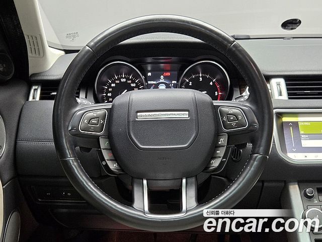 Land Rover Range Rover Evoque 2.0 TD4 HSE 2018 — фото 15