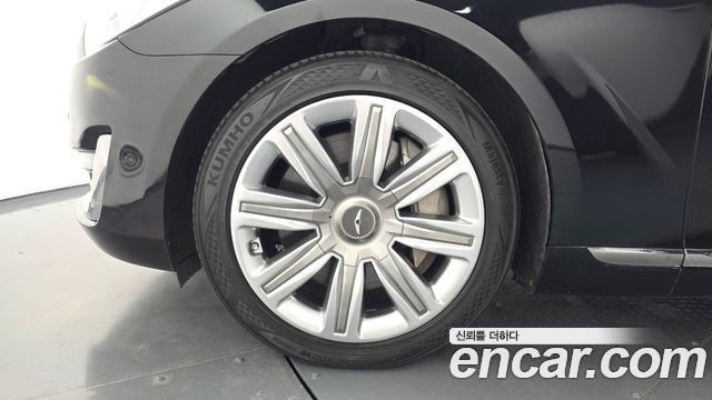 Genesis EQ900 5.0 GDI AWD Limousine Prestige 2016 — фото 5