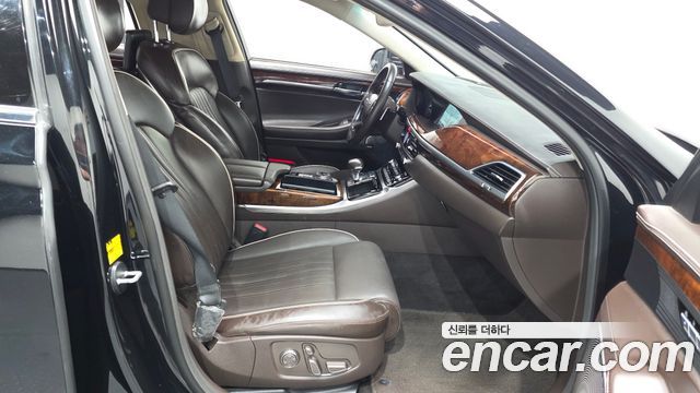 Genesis EQ900 5.0 GDI AWD Limousine Prestige 2016 — фото 11