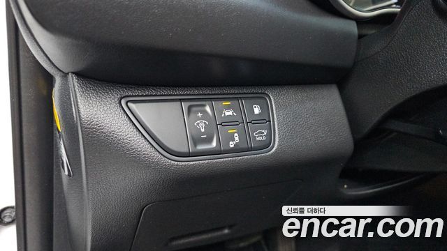 Genesis G70 2.0T AWD Elite 2020 — фото 14