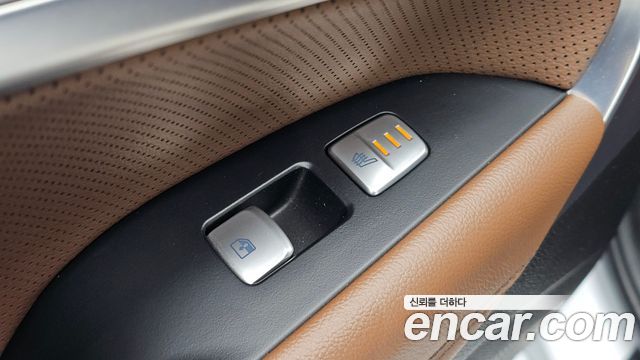 Genesis G70 2.0T AWD Elite 2020 — фото 19