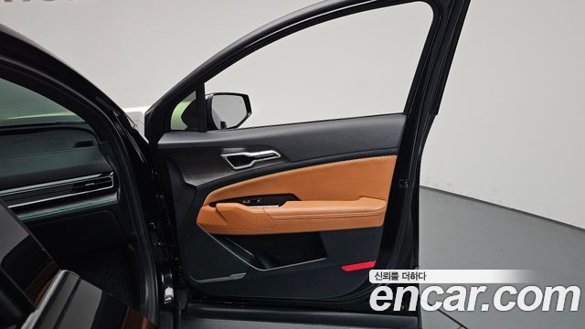 Kia Sportage (V) Gasoline 1.6 Turbo 2WD Signature Gravity 2022 — фото 24