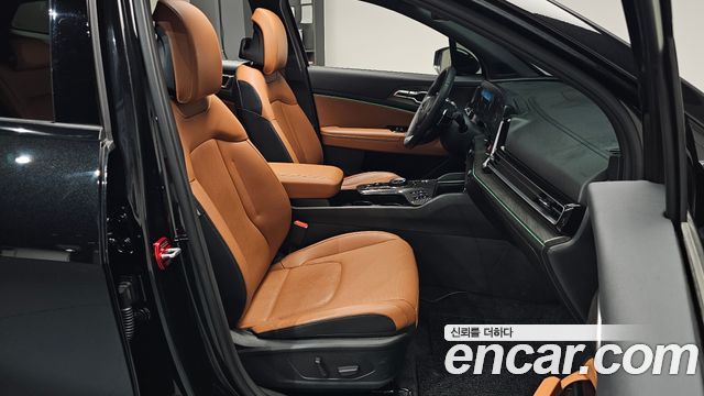 Kia Sportage (V) Gasoline 1.6 Turbo 2WD Signature Gravity 2022 — фото 26