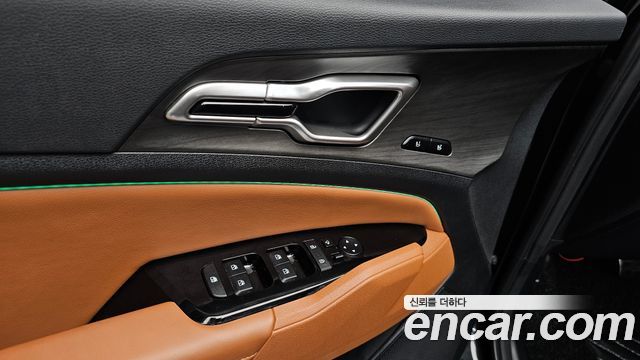 Kia Sportage (V) Gasoline 1.6 Turbo 2WD Signature Gravity 2022 — фото 35