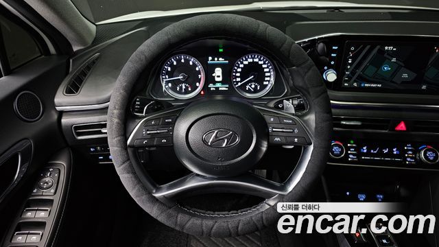 Hyundai Sonata (DN8) 2.0 Premium Plus 2023 — фото 13