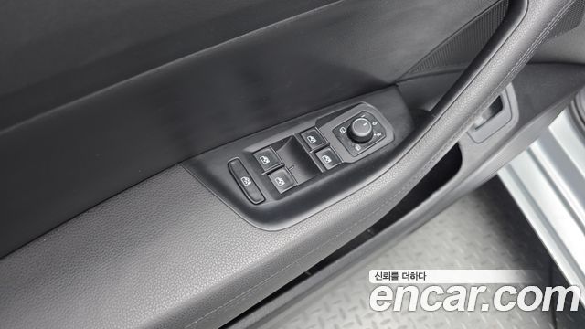 Volkswagen Passat GT (B8) 2.0 TDI 2018 — фото 17