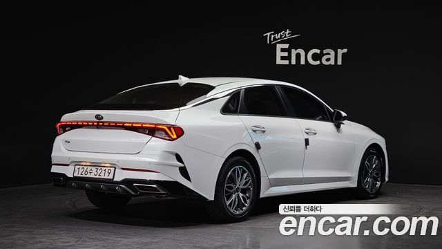 Kia K5 (III) 2.0 Noblesse 2021 — фото 2