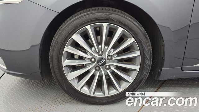 Kia K7 2.4 GDI Noblesse 2019 — фото 5