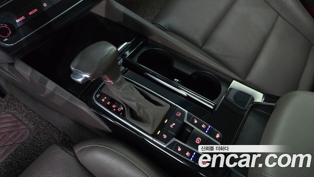 Kia K7 2.4 GDI Noblesse 2019 — фото 9