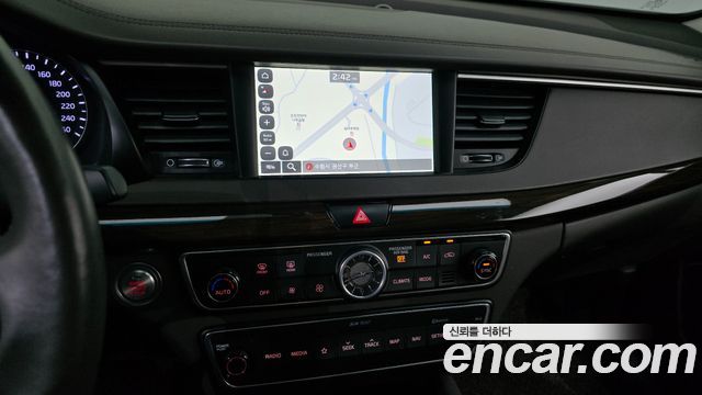 Kia K7 2.4 GDI Noblesse 2019 — фото 13