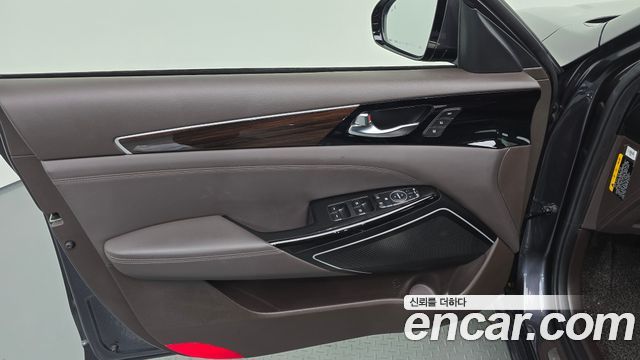 Kia K7 2.4 GDI Noblesse 2019 — фото 24