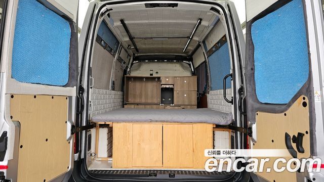 Renault Korea Master 2.3 Van L 2022 — фото 20
