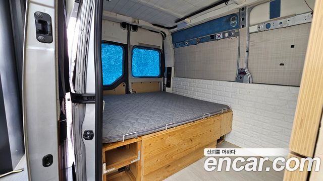 Renault Korea Master 2.3 Van L 2022 — фото 32