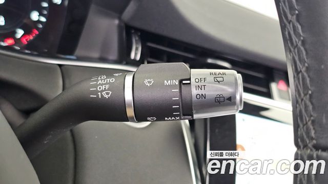 Land Rover Range Rover Evoque (II) P250 SE 2022 — фото 30