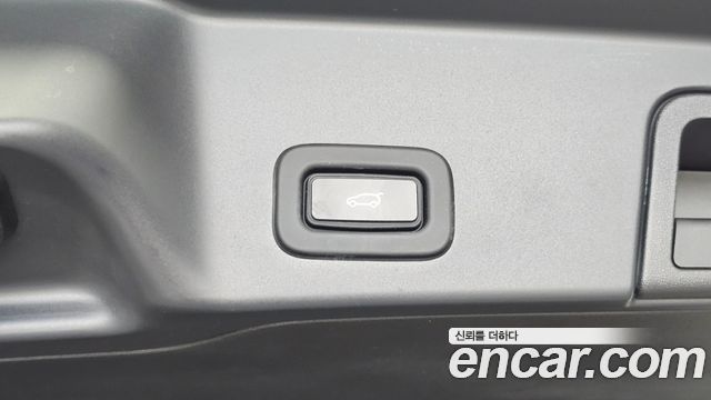Land Rover Range Rover Evoque (II) P250 SE 2022 — фото 33