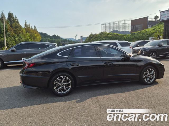 Hyundai Sonata (DN8) 2.0 Premium Plus 2022 — фото 4