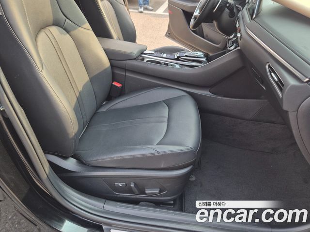 Hyundai Sonata (DN8) 2.0 Premium Plus 2022 — фото 22