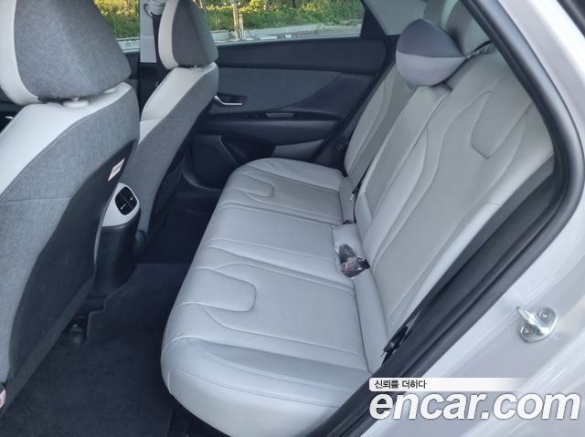 Hyundai Avante Hybrid (CN7) Inspiration 2023 — фото 10