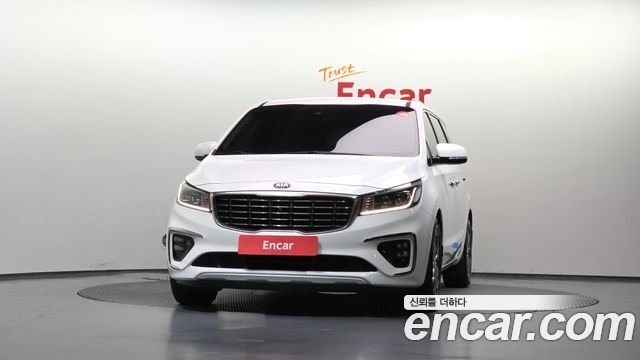Kia Carnival 9-Seater Noblesse Special 2020 — фото 3