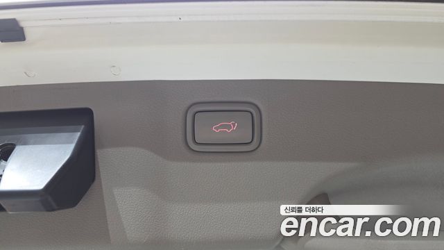Kia Carnival 9-Seater Noblesse Special 2020 — фото 31