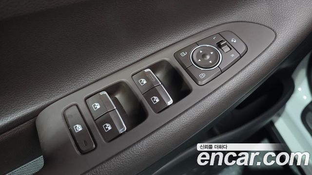 Hyundai Grandeur (IG) 2.5 Premium 2022 — фото 19