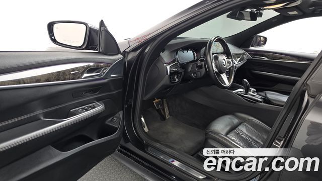 BMW 6 Series GT (G32) 630d xDrive M Sport 2018 — фото 10