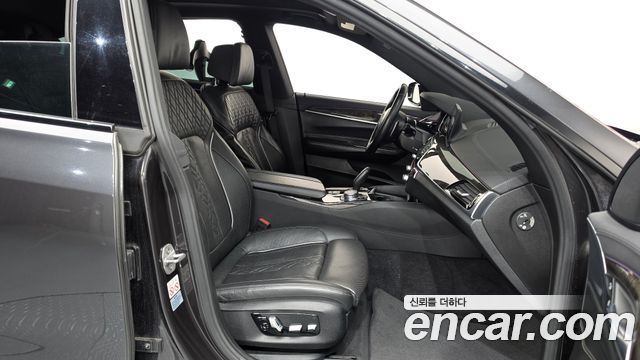 BMW 6 Series GT (G32) 630d xDrive M Sport 2018 — фото 11