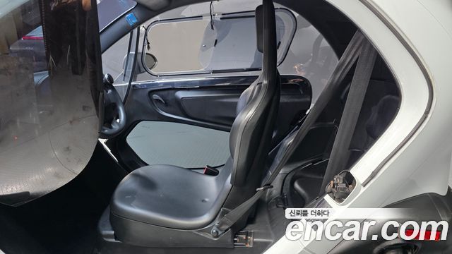 Renault Korea Twizy Life(2-Seater) 2019 — фото 10