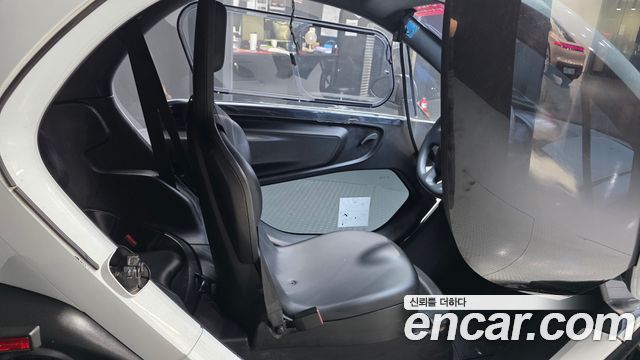 Renault Korea Twizy Life(2-Seater) 2019 — фото 11