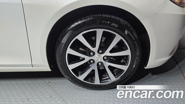 Chevrolet Malibu 2.0 Diesel LT Deluxe Pack 2015 — фото 21