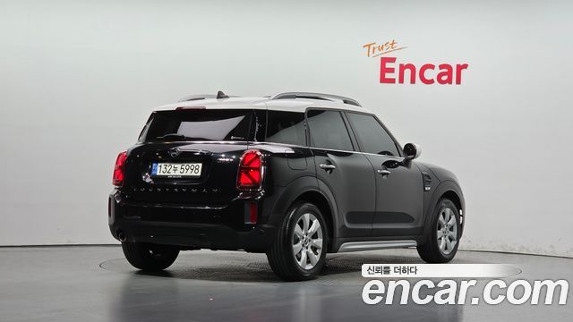 MINI Cooper Countryman Classic 2nd 2023 — фото 2