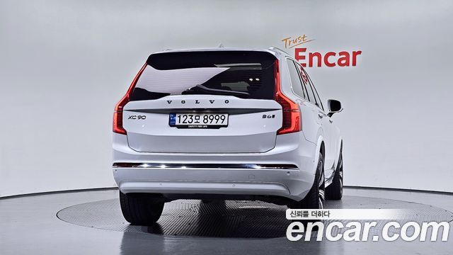 Volvo XC90 (II) B6 Ultimate Bright 2023 — фото 4