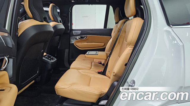 Volvo XC90 (II) B6 Ultimate Bright 2023 — фото 12