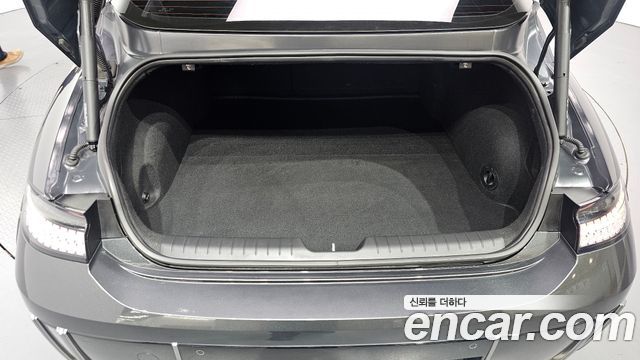 Hyundai Ioniq 6 Long Range Prestige 2023 — фото 22